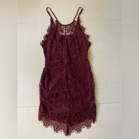 Free People Intimately Crochet Lace Shell Buttons Bodycon Slip Dress Size XS - Picture 2 of 16